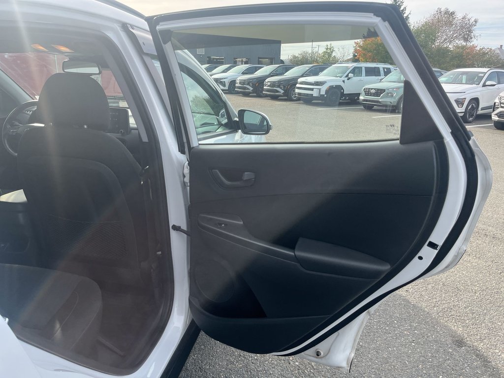 2023 Hyundai Kona Preferred | Cam | USB | Warranty to 2028 in Saint John, New Brunswick - 41 - w1024h768px