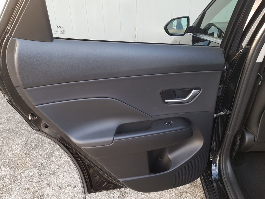 Hyundai Kona Trend | Leather | Roof | Cam | USB | HtdWheel 2024 à Saint John, Nouveau-Brunswick - 16 - w1024h768px