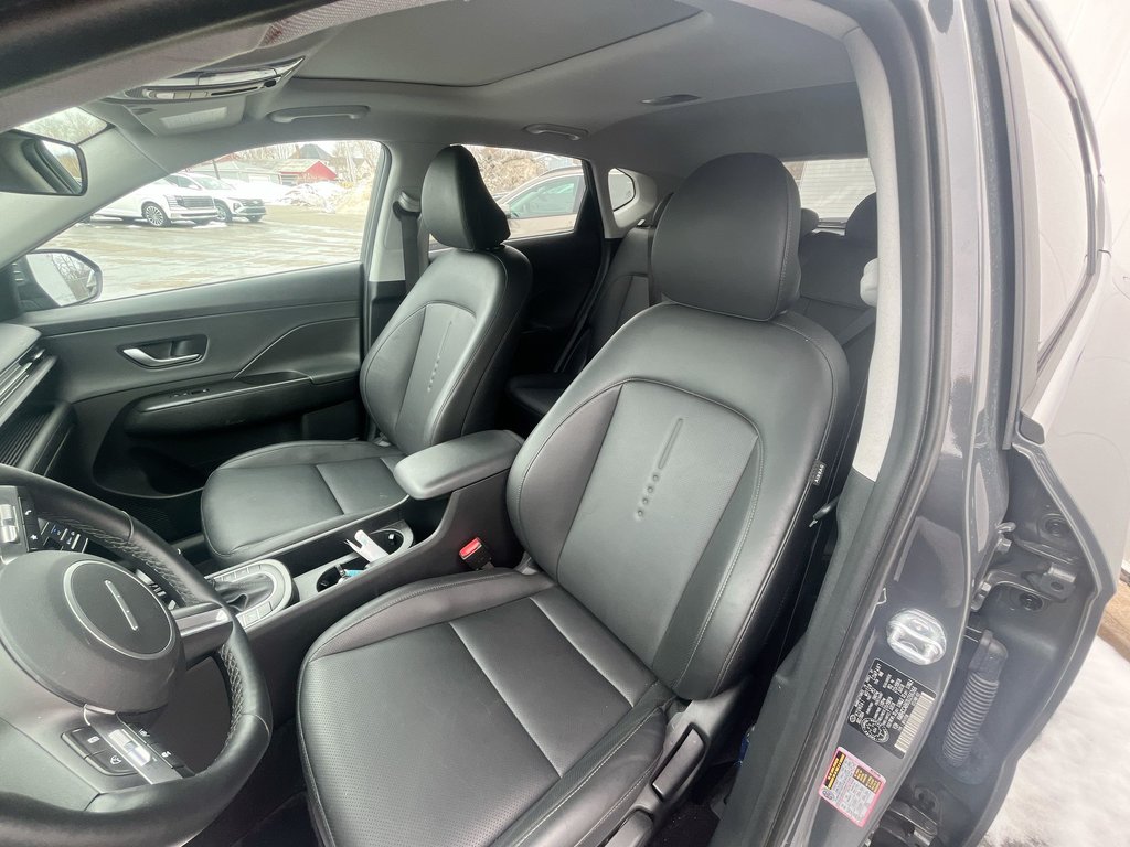 2025 Hyundai KONA Preferred Trend | Leather | Roof | Cam | USB in Saint John, New Brunswick - 11 - w1024h768px