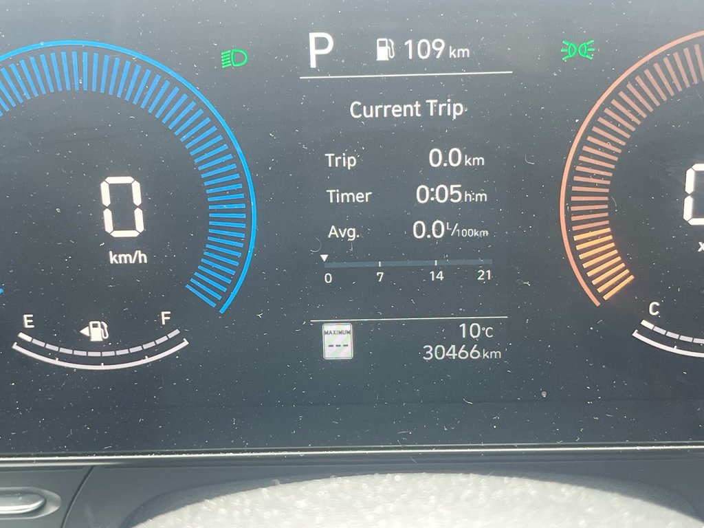 2025 Hyundai KONA Preferred Trend | Leather | Roof | Cam | USB in Saint John, New Brunswick - 23 - w1024h768px