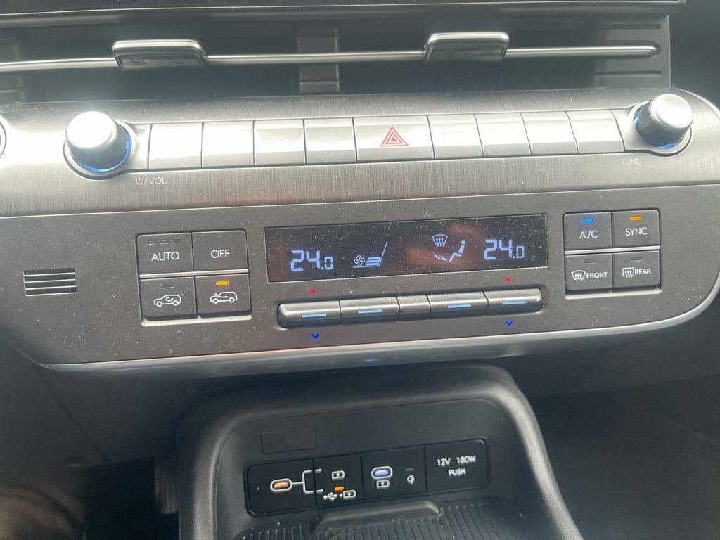 2025 Hyundai KONA Preferred Trend | Leather | Roof | Cam | USB in Saint John, New Brunswick - 27 - w1024h768px