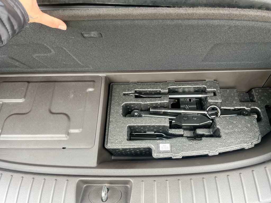 2021 Hyundai Santa Fe Hybrid in Antigonish, Nova Scotia - 37 - w1024h768px