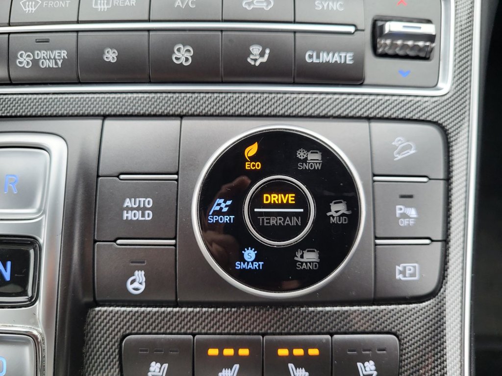 2023 Hyundai Santa Fe Hybrid in Antigonish, Nova Scotia - 35 - w1024h768px