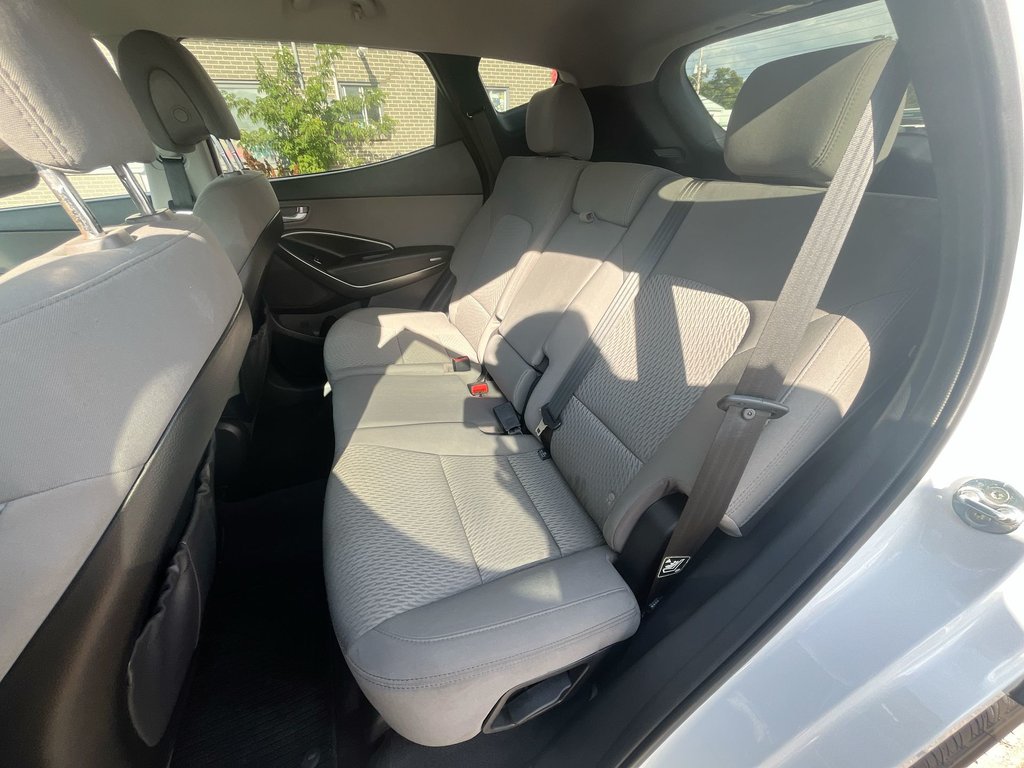 2017 Hyundai SANTA FE SPORT Base | Cam | USB | HtdSeats in Saint John, New Brunswick - 32 - w1024h768px
