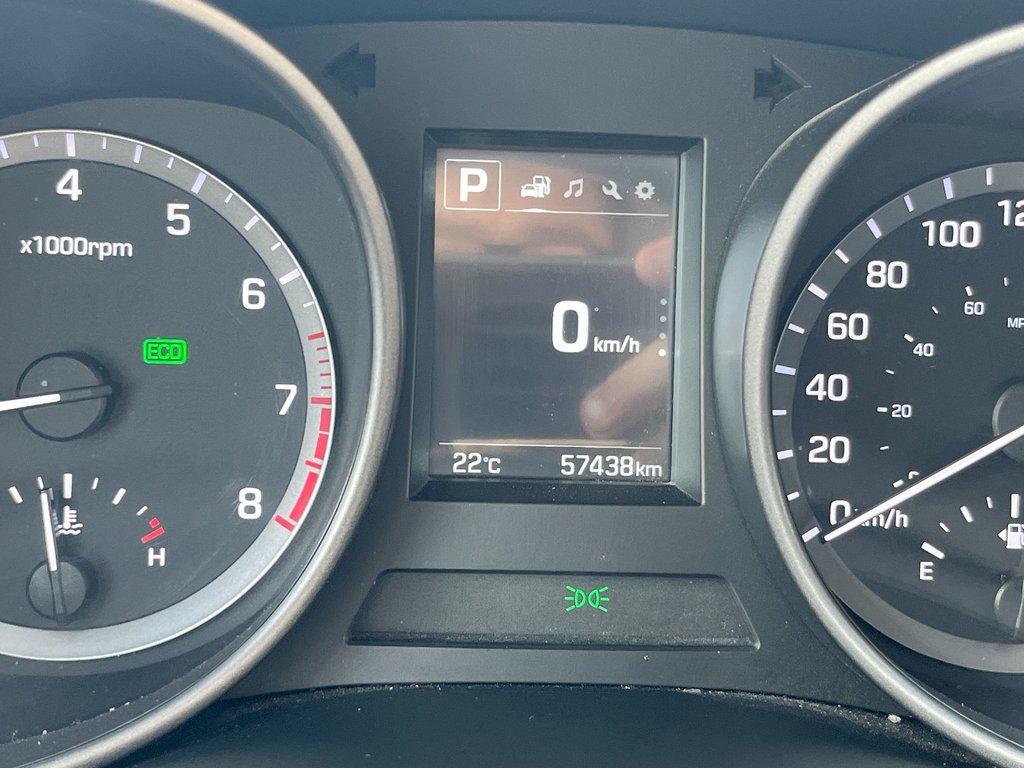 2017 Hyundai SANTA FE SPORT Base | Cam | USB | HtdSeats in Saint John, New Brunswick - 23 - w1024h768px