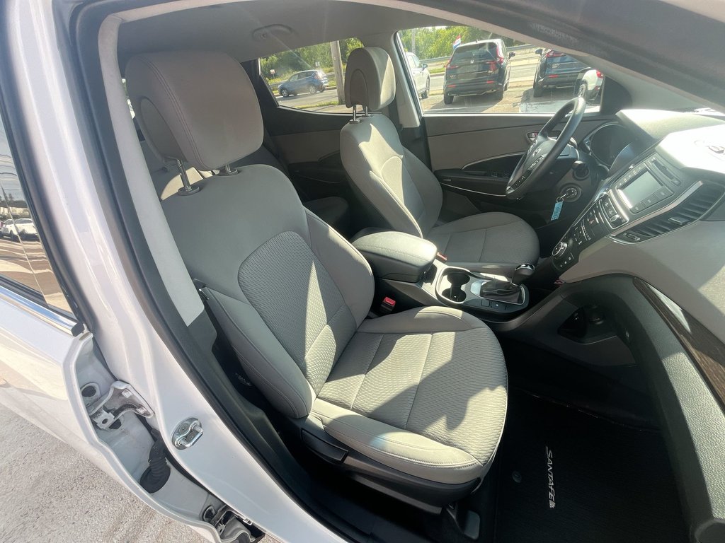 2017 Hyundai SANTA FE SPORT Base | Cam | USB | HtdSeats in Saint John, New Brunswick - 42 - w1024h768px