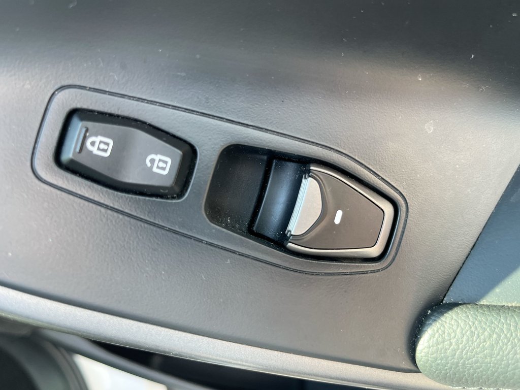 2017 Hyundai SANTA FE SPORT Base | Cam | USB | HtdSeats in Saint John, New Brunswick - 46 - w1024h768px