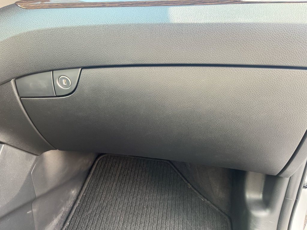 2017 Hyundai SANTA FE SPORT Base | Cam | USB | HtdSeats in Saint John, New Brunswick - 44 - w1024h768px