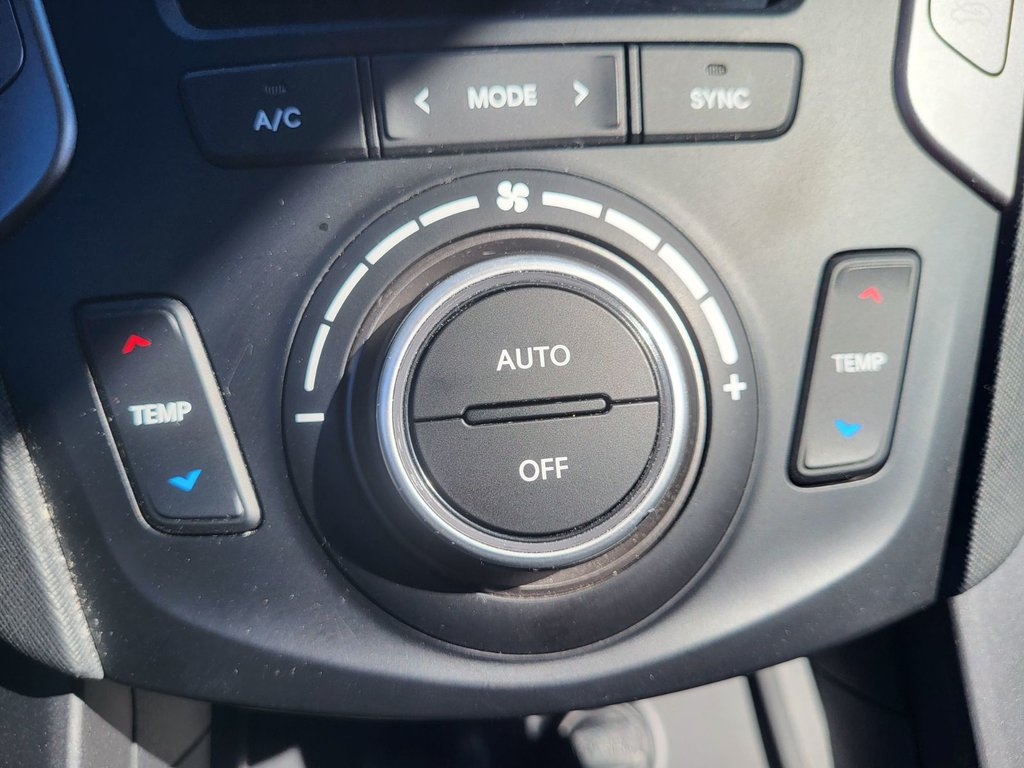 2018 Hyundai Santa Fe Sport in Antigonish, Nova Scotia - 30 - w1024h768px
