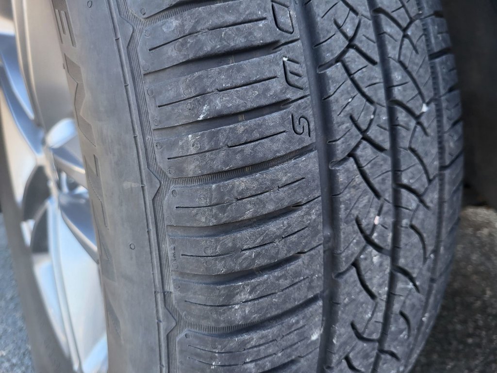 2018 Hyundai Santa Fe Sport in Antigonish, Nova Scotia - 13 - w1024h768px