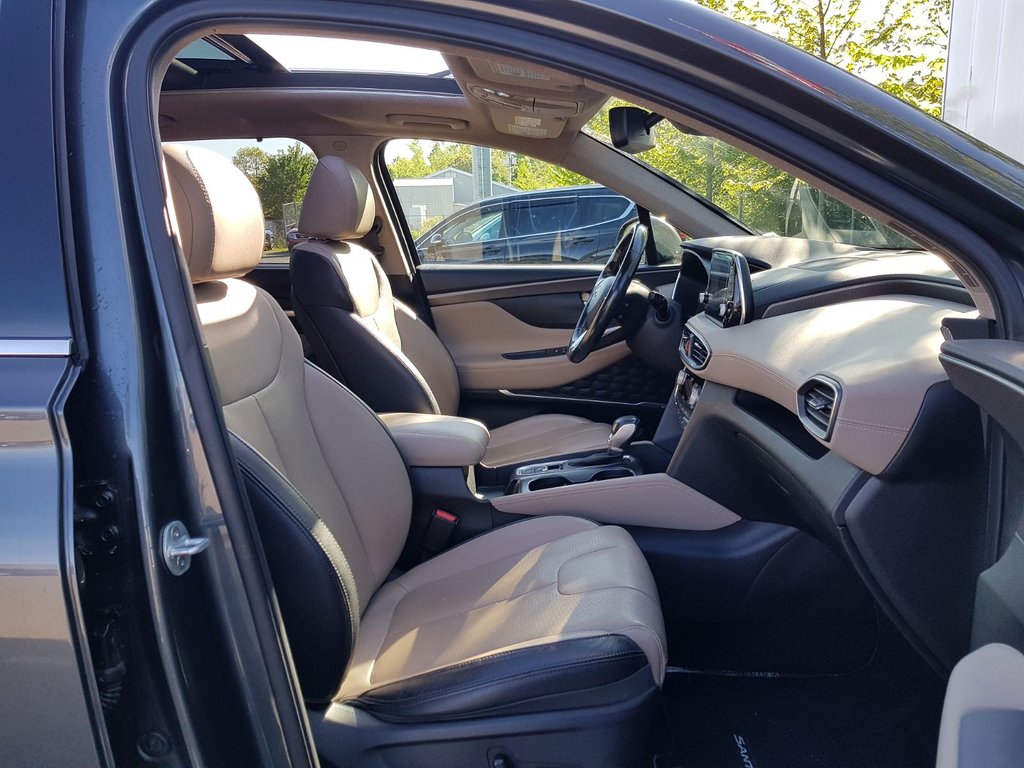 2019 Hyundai Santa Fe in Antigonish, Nova Scotia - 50 - w1024h768px