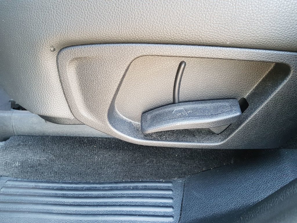 2019 Hyundai Santa Fe in Antigonish, Nova Scotia - 32 - w1024h768px
