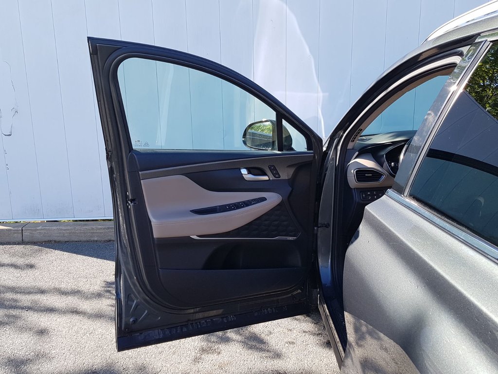 2019 Hyundai Santa Fe in Antigonish, Nova Scotia - 12 - w1024h768px
