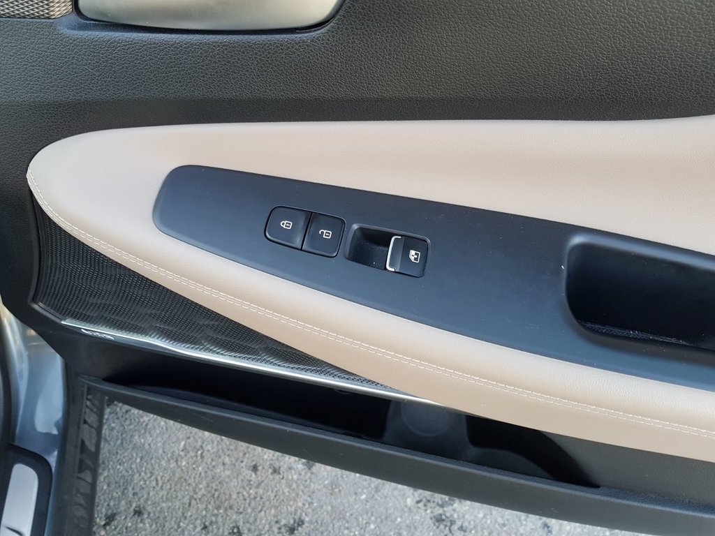 2019 Hyundai Santa Fe in Antigonish, Nova Scotia - 49 - w1024h768px