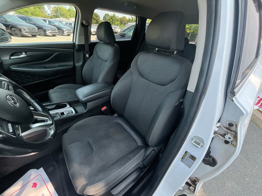 Hyundai Santa Fe Essential W/ Safety Grp | Cam | USB | HtdSeats 2019 à Saint John, Nouveau-Brunswick - 11 - w1024h768px