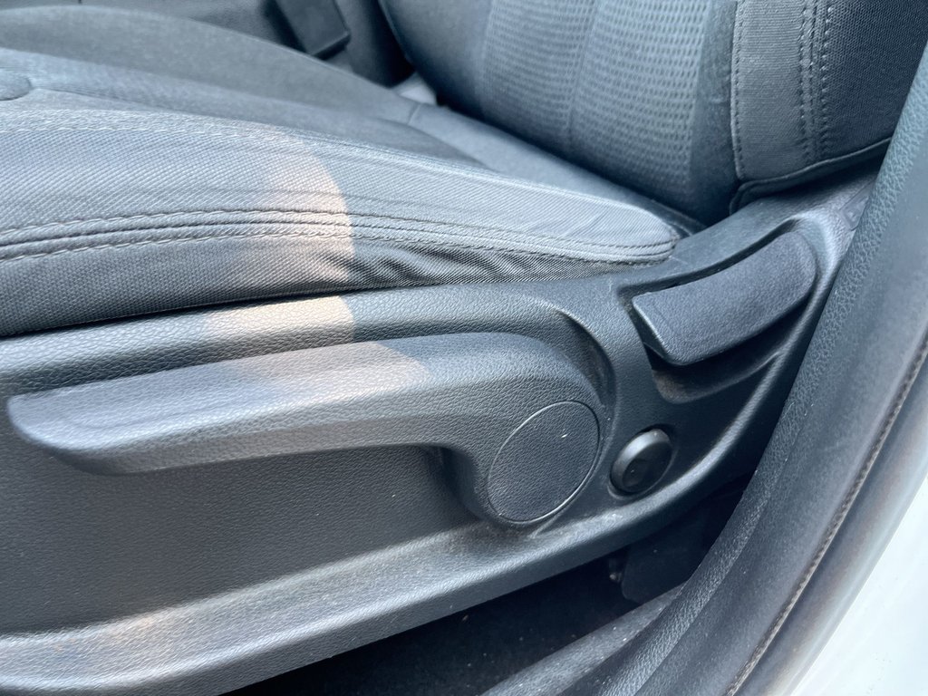 Hyundai Santa Fe Essential W/ Safety Grp | Cam | USB | HtdSeats 2019 à Saint John, Nouveau-Brunswick - 14 - w1024h768px
