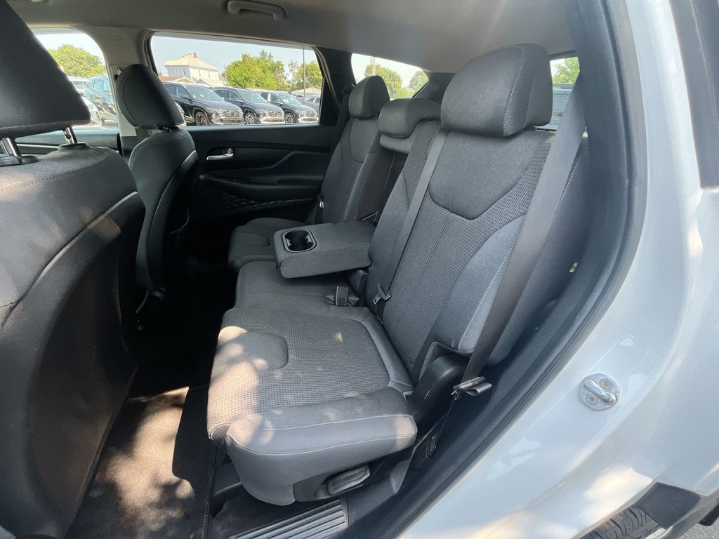 Hyundai Santa Fe Essential W/ Safety Grp | Cam | USB | HtdSeats 2019 à Saint John, Nouveau-Brunswick - 32 - w1024h768px