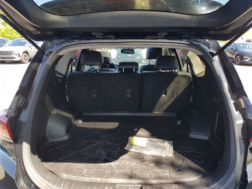 2020 Hyundai Santa Fe in Antigonish, Nova Scotia - 28 - w1024h768px