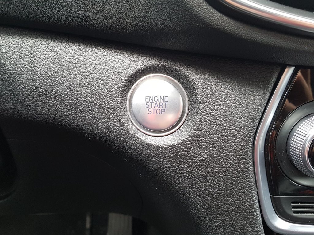 2020 Hyundai Santa Fe Preferred | Leather | Roof | Cam | USB | HtdWheel in Saint John, New Brunswick - 18 - w1024h768px
