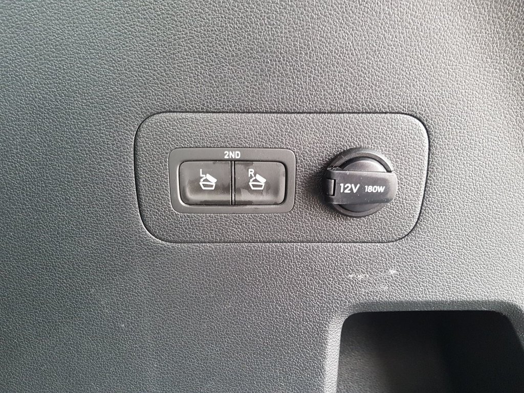 2020 Hyundai Santa Fe Preferred | Leather | Roof | Cam | USB | HtdWheel in Saint John, New Brunswick - 34 - w1024h768px