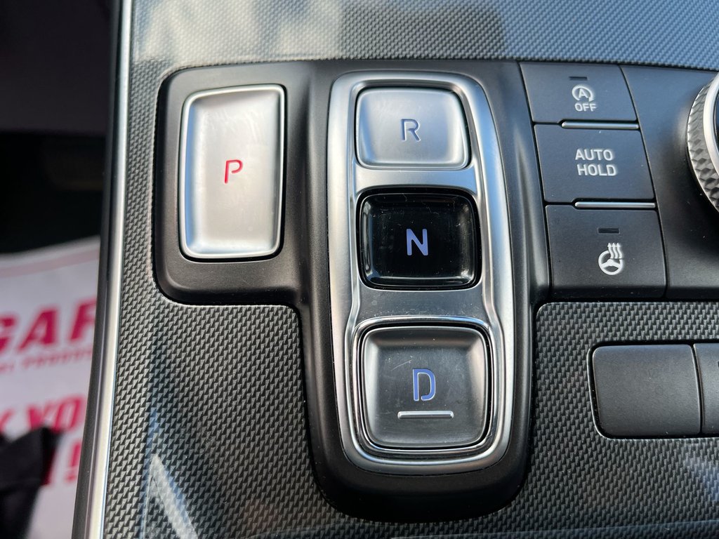 2021 Hyundai Santa Fe Preferred | Trend | Roof | Cam | USB | HtdWheel in Saint John, New Brunswick - 29 - w1024h768px