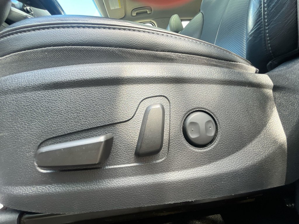 2021 Hyundai Santa Fe Preferred | Trend | Roof | Cam | USB | HtdWheel in Saint John, New Brunswick - 14 - w1024h768px