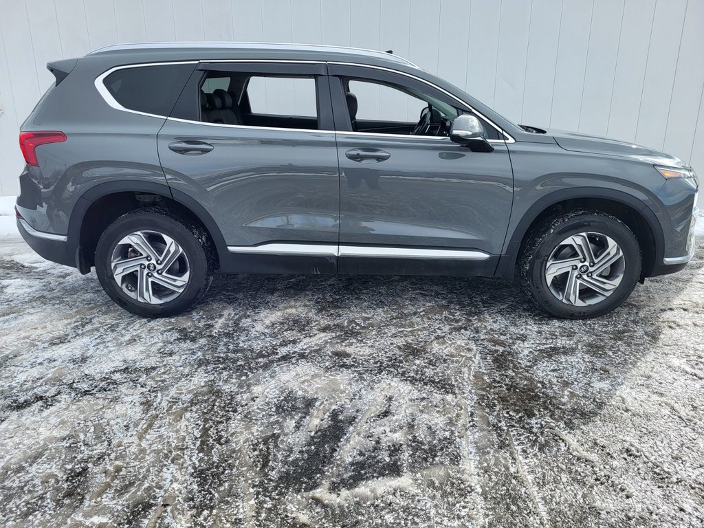 Hyundai Santa Fe Trend | Leather | SunRoof | Cam | Warranty to 2027 2022 à Saint John, Nouveau-Brunswick - 2 - w1024h768px