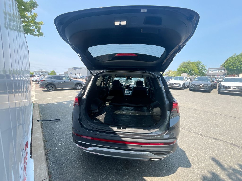 2023 Hyundai SANTA FE PREFERRED in Saint John, New Brunswick - 37 - w1024h768px