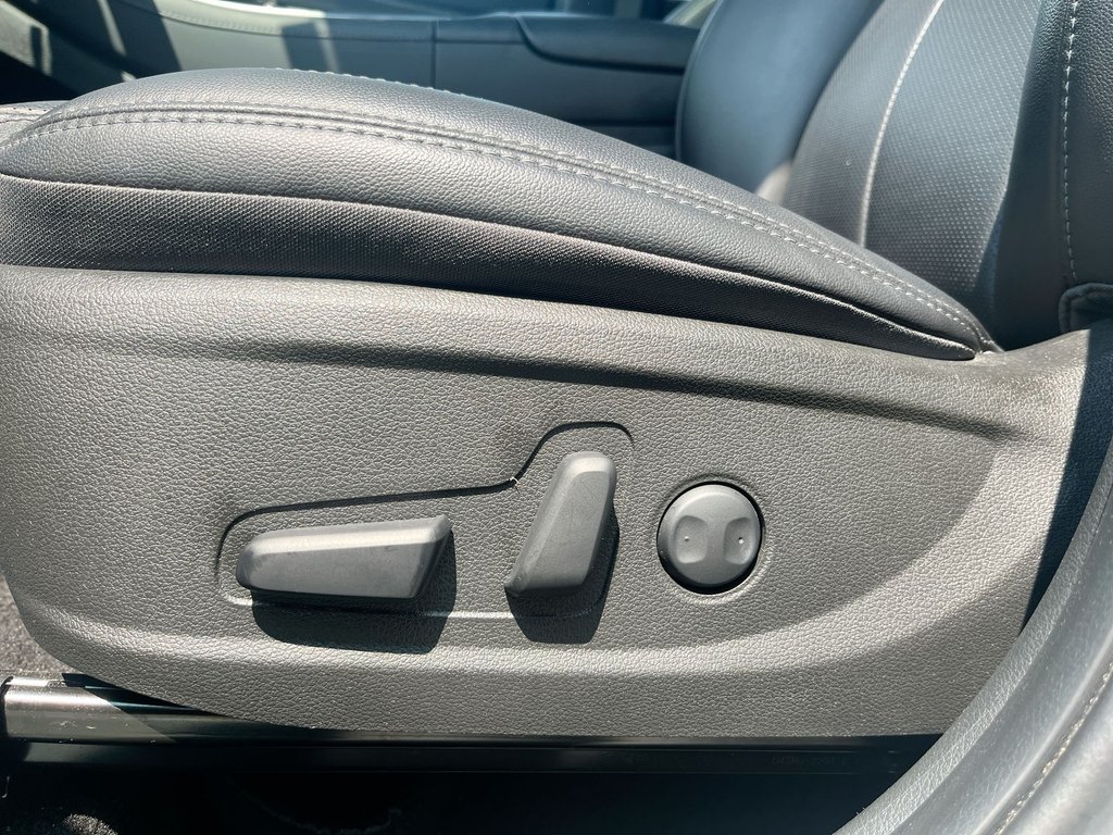 2023 Hyundai Santa Fe in Antigonish, Nova Scotia - 14 - w1024h768px