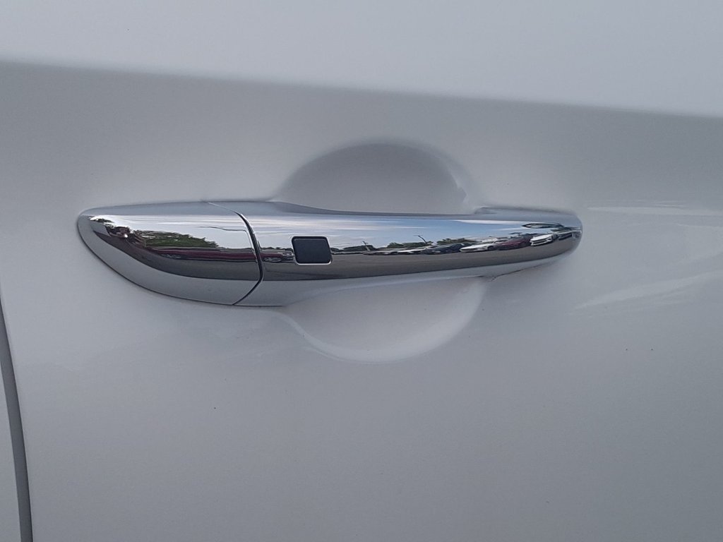 2016 Hyundai Sonata Hybrid Limited | Leather | Roof | Nav | Cam | USB in Saint John, New Brunswick - 16 - w1024h768px