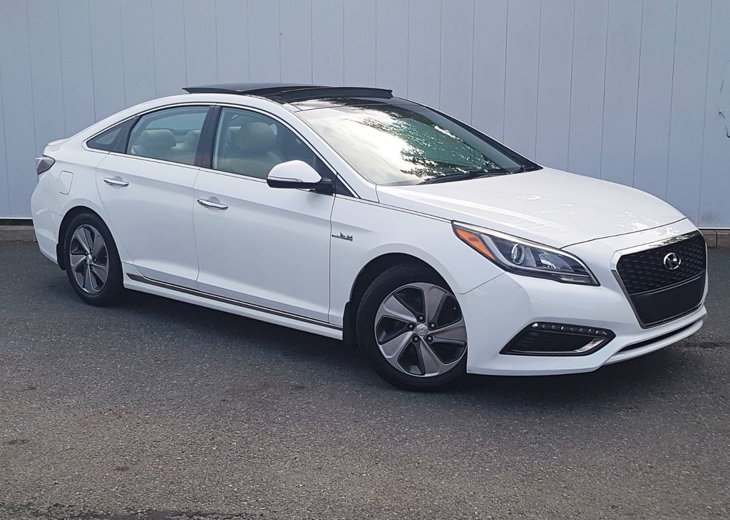 2016 Hyundai Sonata Hybrid Limited | Leather | Roof | Nav | Cam | USB in Saint John, New Brunswick - 6 - w1024h768px