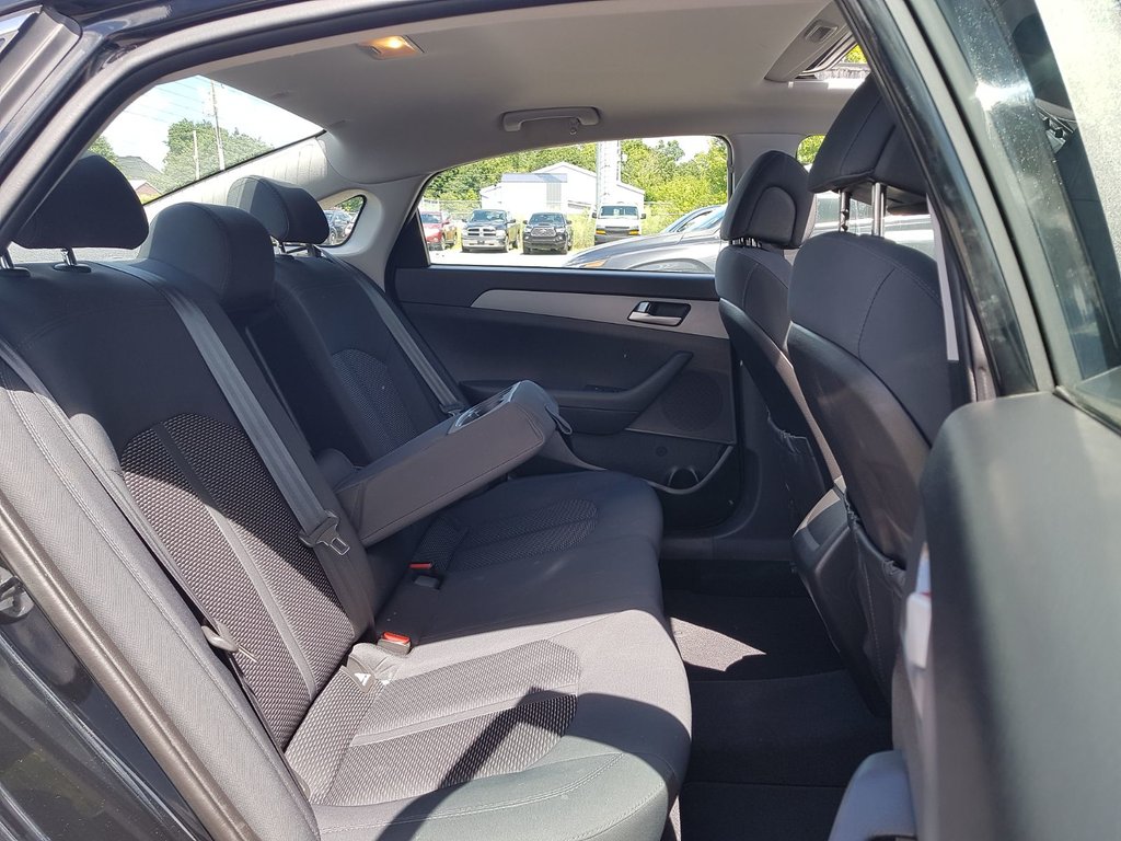 2017 Hyundai Sonata GLS | Sunroof | Cam | USB | Htd. Wheel in Saint John, New Brunswick - 48 - w1024h768px