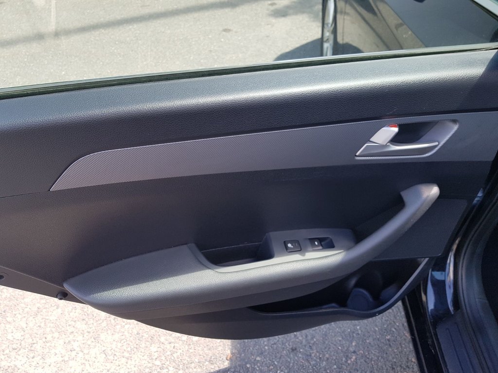 2017 Hyundai Sonata GLS | Sunroof | Cam | USB | Htd. Wheel in Saint John, New Brunswick - 32 - w1024h768px