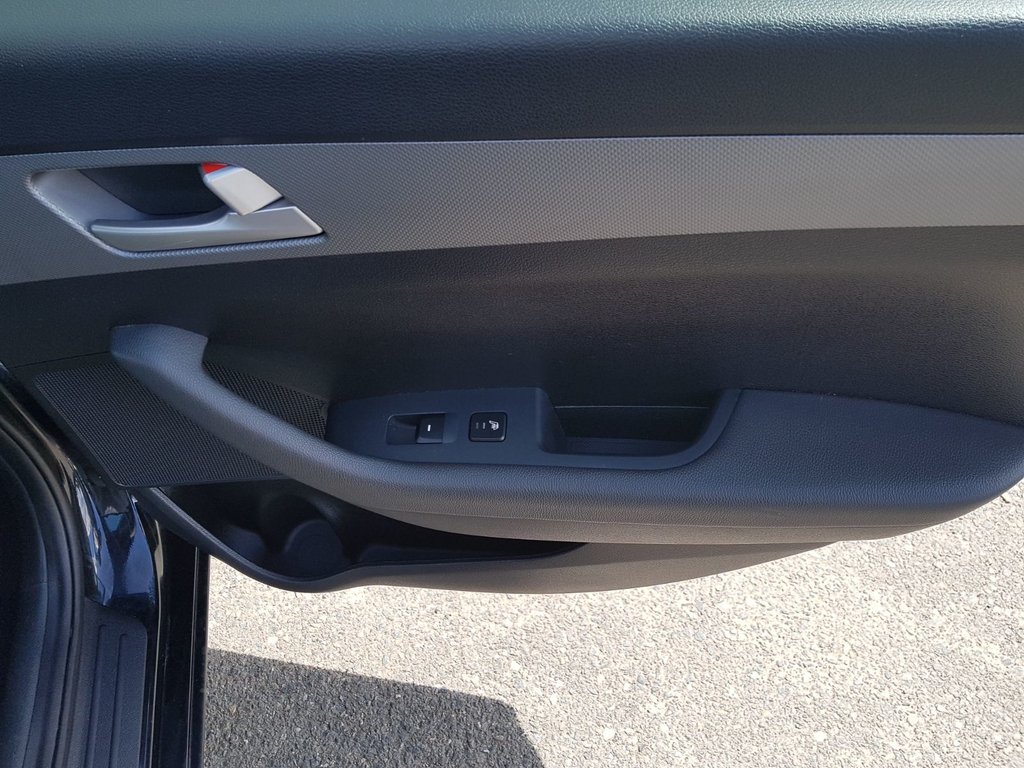 2017 Hyundai Sonata GLS | Sunroof | Cam | USB | Htd. Wheel in Saint John, New Brunswick - 47 - w1024h768px