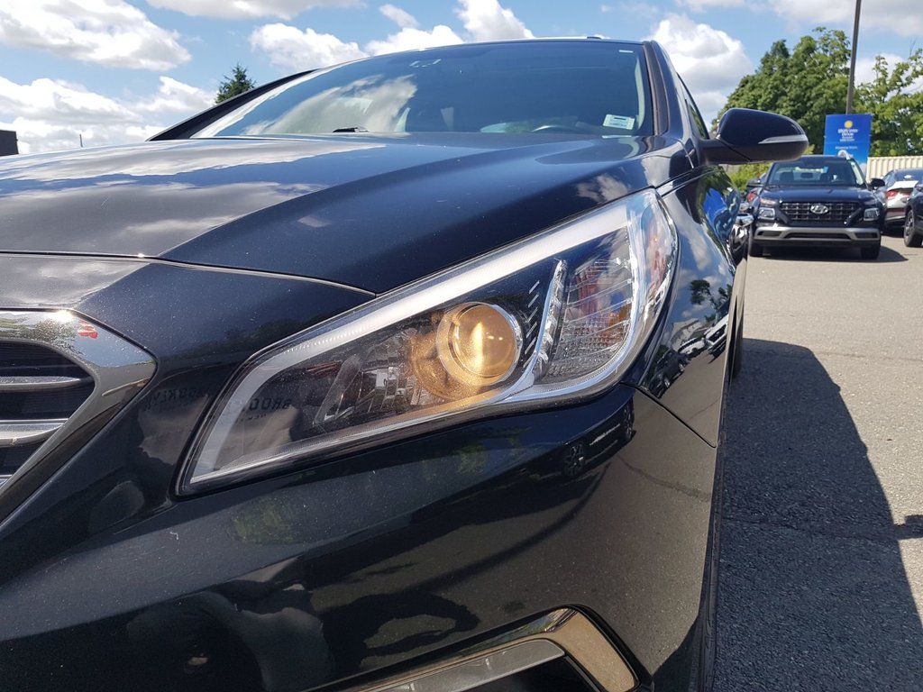 2017 Hyundai Sonata GLS | Sunroof | Cam | USB | Htd. Wheel in Saint John, New Brunswick - 13 - w1024h768px