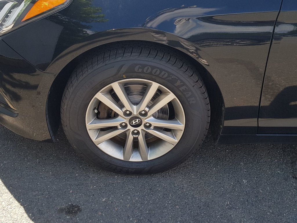 2017 Hyundai Sonata GLS | Sunroof | Cam | USB | Htd. Wheel in Saint John, New Brunswick - 7 - w1024h768px