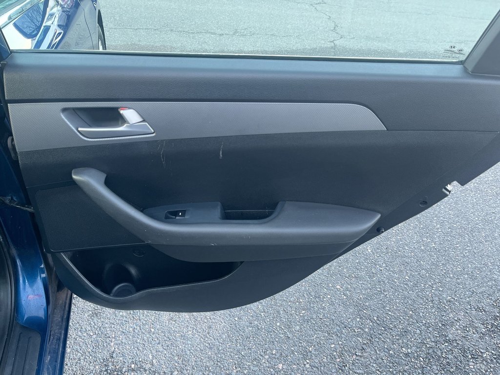2017 Hyundai Sonata 2.4L GL | Cam | USB | HtdSeats | Bluetooth in Saint John, New Brunswick - 38 - w1024h768px