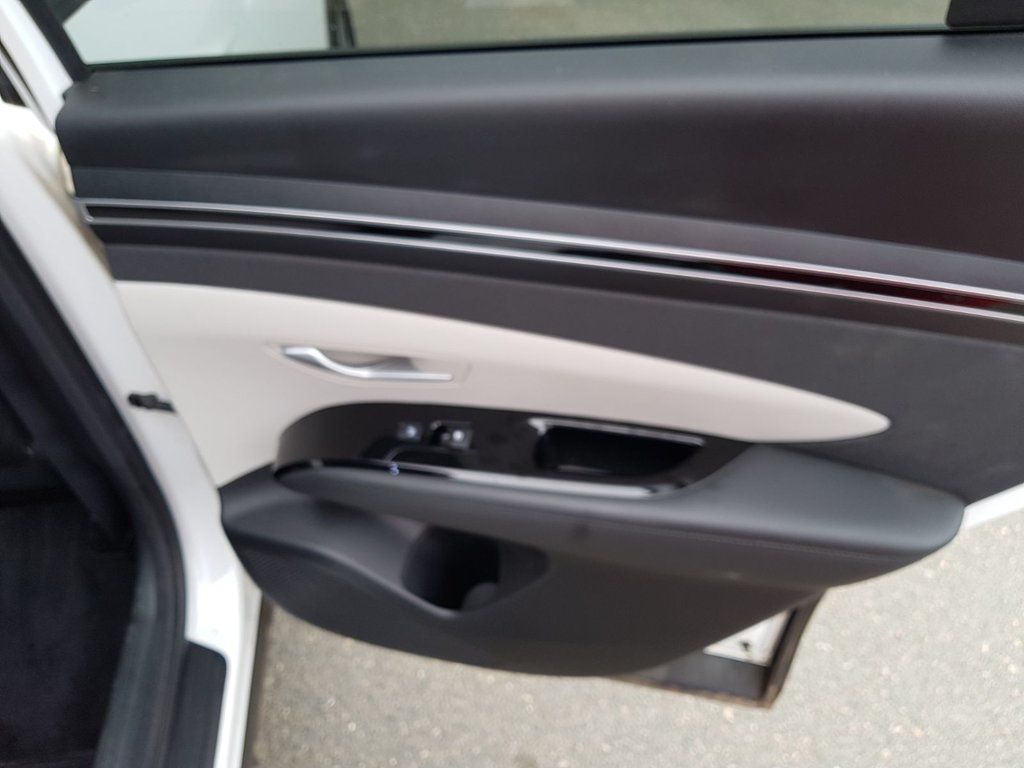 2022 Hyundai Tucson Hybrid Ultimate | Leather | Roof | Nav | Cam | USB in Saint John, New Brunswick - 32 - w1024h768px
