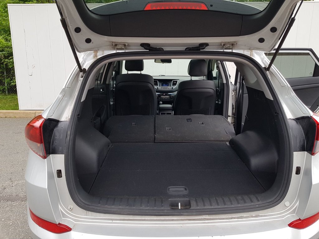 2017 Hyundai Tucson SE | Leather | SunRoof | Cam | USB | Htd Wheel in Saint John, New Brunswick - 35 - w1024h768px