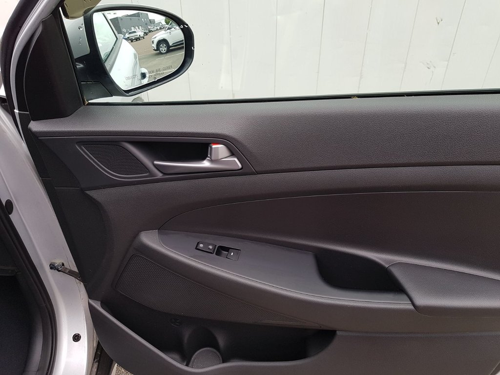2017 Hyundai Tucson SE | Leather | SunRoof | Cam | USB | Htd Wheel in Saint John, New Brunswick - 40 - w1024h768px