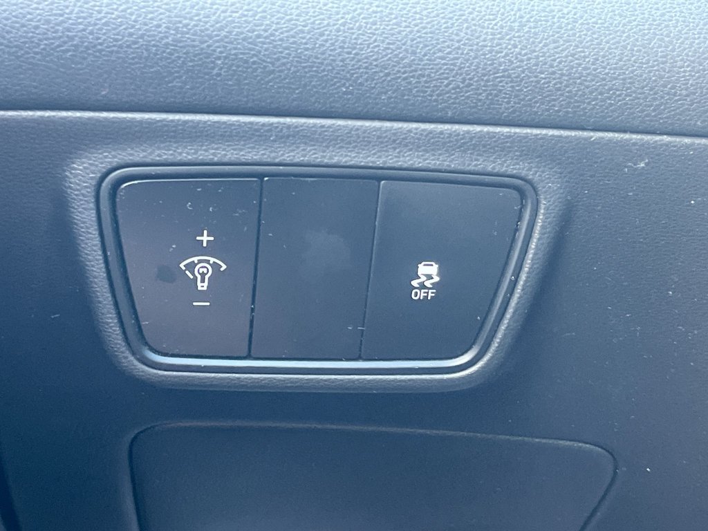 2022 Hyundai Tucson Essential | USB | Heated Seats | Bluetooth in Saint John, New Brunswick - 22 - w1024h768px