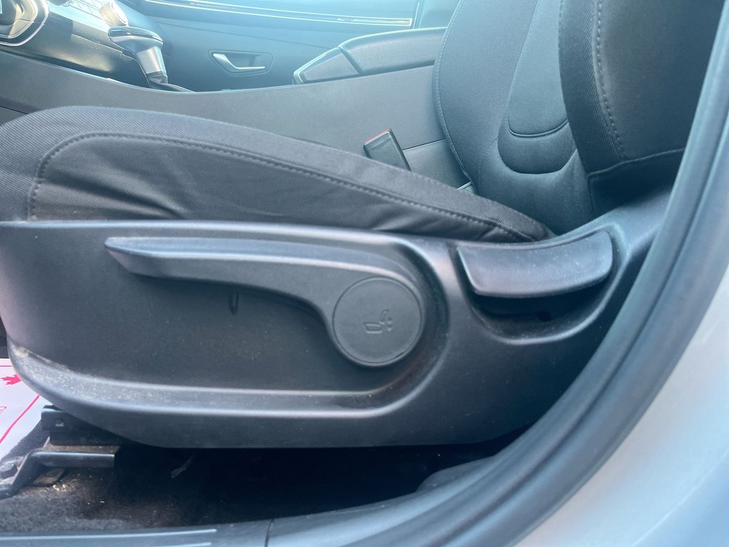 2022 Hyundai Tucson Essential | USB | Heated Seats | Bluetooth in Saint John, New Brunswick - 14 - w1024h768px