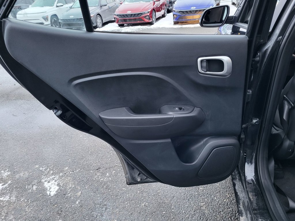 2020 Hyundai Venue Essential | Cam | USB | HtdSeats | Bluetooth in Saint John, New Brunswick - 38 - w1024h768px