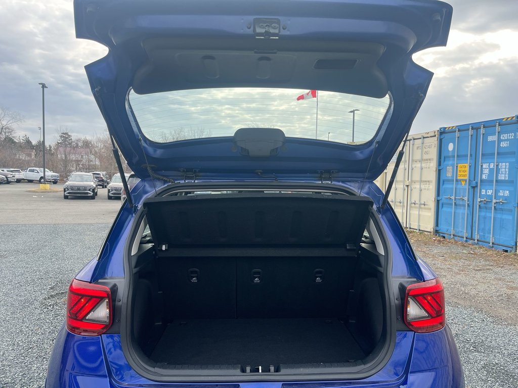 2020 Hyundai Venue in Antigonish, Nova Scotia - 34 - w1024h768px