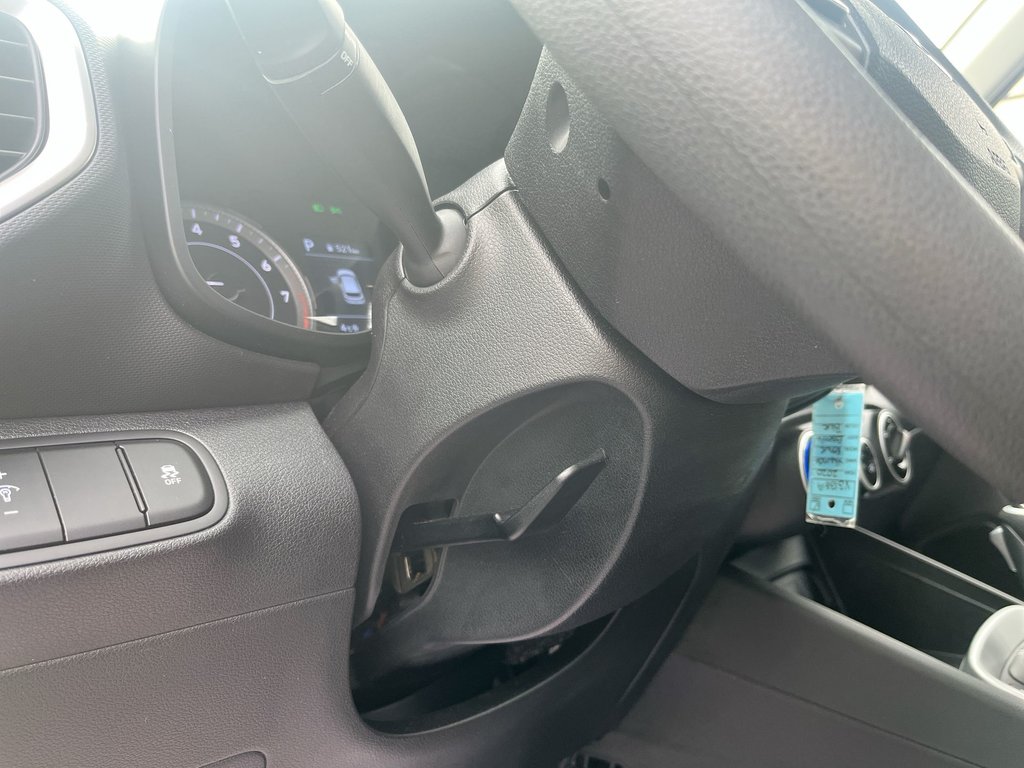 2020 Hyundai Venue in Antigonish, Nova Scotia - 19 - w1024h768px