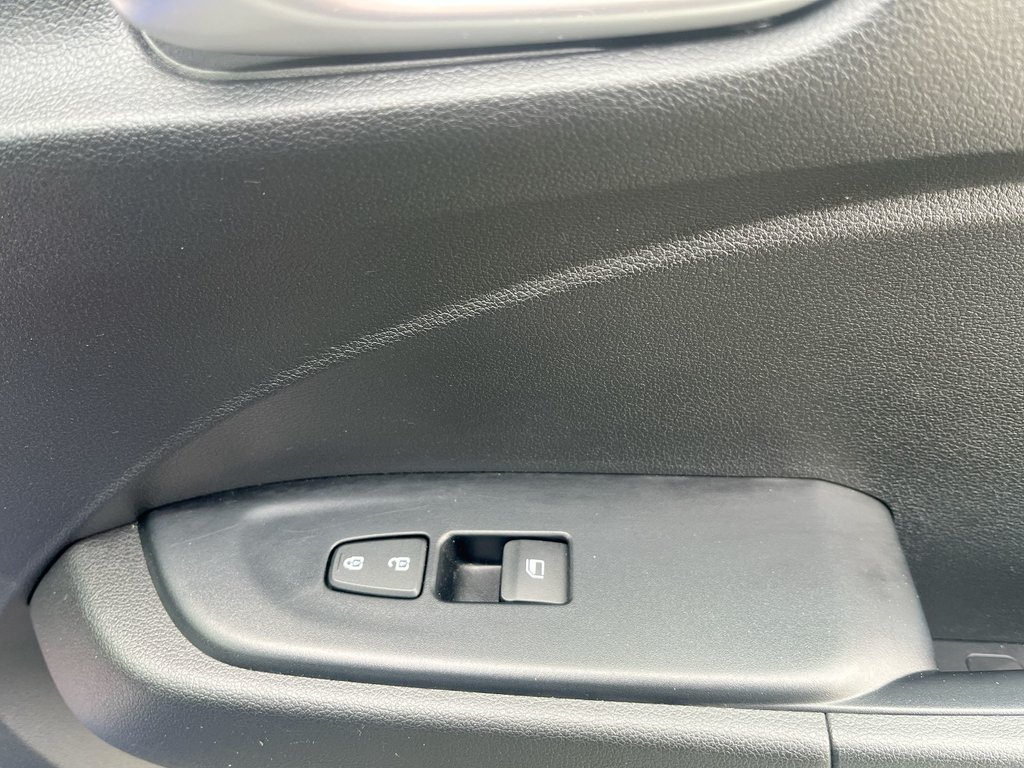 2020 Hyundai Venue in Antigonish, Nova Scotia - 44 - w1024h768px