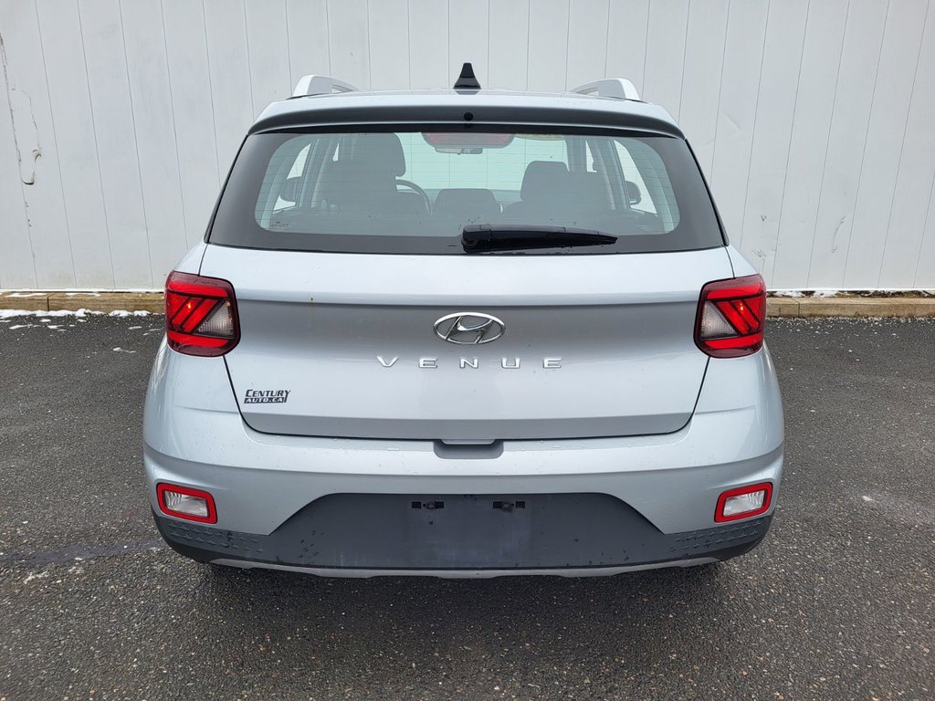 Hyundai Venue Preferred | Cam | USB | HtdSeat | Warranty to 2027 2022 à Saint John, Nouveau-Brunswick - 4 - w1024h768px