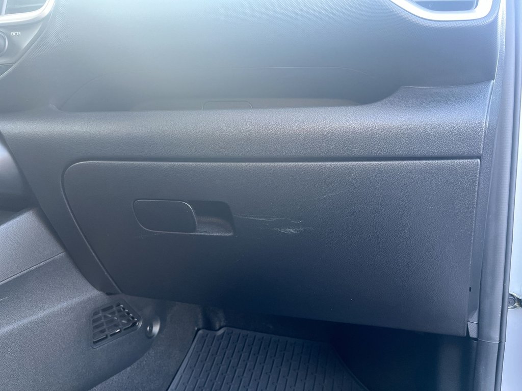 2023 Hyundai Venue Preferred | Cam | USB | HtdSeat | Warranty to 2028 in Saint John, New Brunswick - 42 - w1024h768px