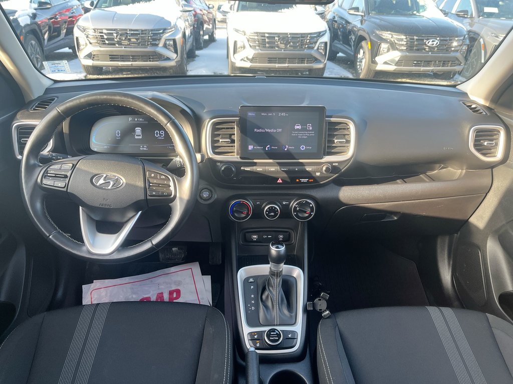 2023 Hyundai Venue Preferred | Cam | USB | HtdSeat | Warranty to 2028 in Saint John, New Brunswick - 16 - w1024h768px