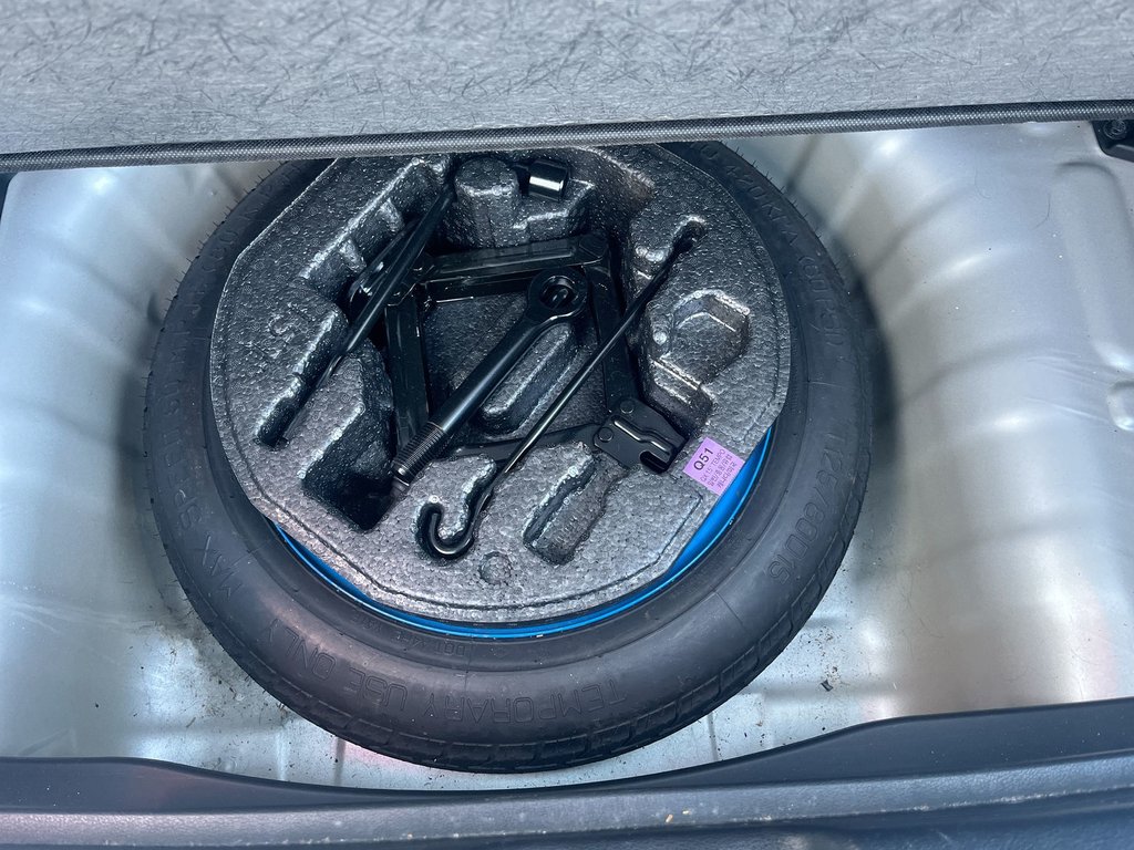 2023 Hyundai Venue Preferred | Cam | USB | HtdSeat | Warranty to 2028 in Saint John, New Brunswick - 36 - w1024h768px